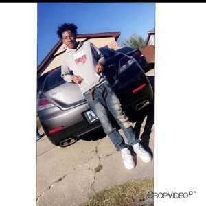 Meet your Posher, Aaron